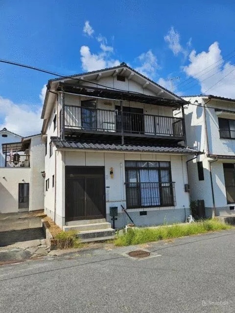 Oaza-Shukujima, Kaminoseki-cho, Kumage-gun (Yanai Port station) Single story house, 3K

200,000 yen