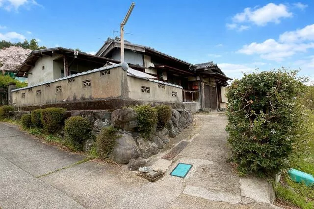 Yoshino County, Oyodo Town, Oaza Masa (Koshibe Station) Single-story 4DK