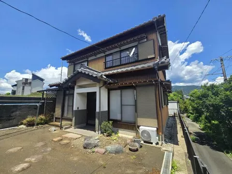 Shinshiro City, Nihonmatsu (Higashi-Shinmachi Station) 2-story building 6DK