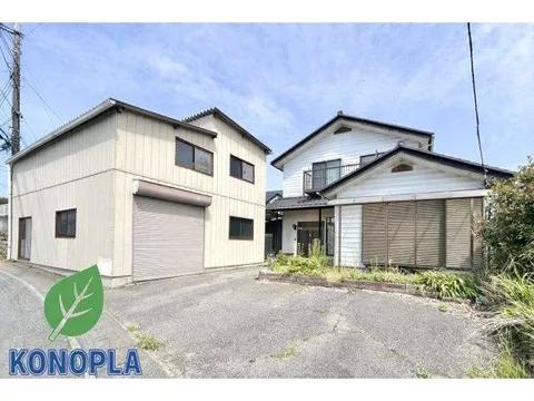 95 tsubo lot☆A house with a spacious land area■Includes a workspace■Sunny south-facing road■Parking for 3 cars