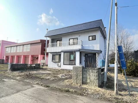 Akabira City, Hiragishi Nakacho 2-chome (Hiragishi Station), 2-story building, 5LDK