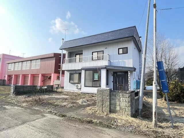 Akabira City, Hiragishi Nakacho 2-chome (Hiragishi Station), 2-story building, 5LDK