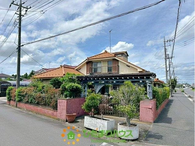 A garden like a Japanese garden + another spacious house! Local staff can guide you♪
