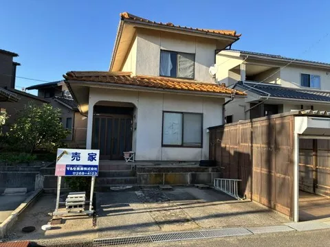 Kanazawa City Kanazeki Nishi 4-chome 2-story 4DK