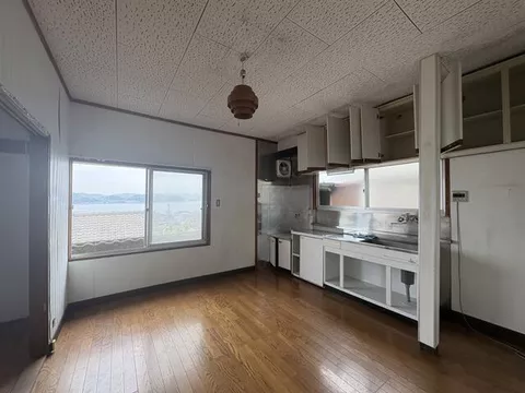 Yahazucho, Moji Ward, Kitakyushu City (Komorie Station) 2-story 4DK - Image 3