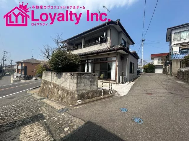 Koriyama City, Naekon 5-chome (Koriyama Station) 2-story building 6DK