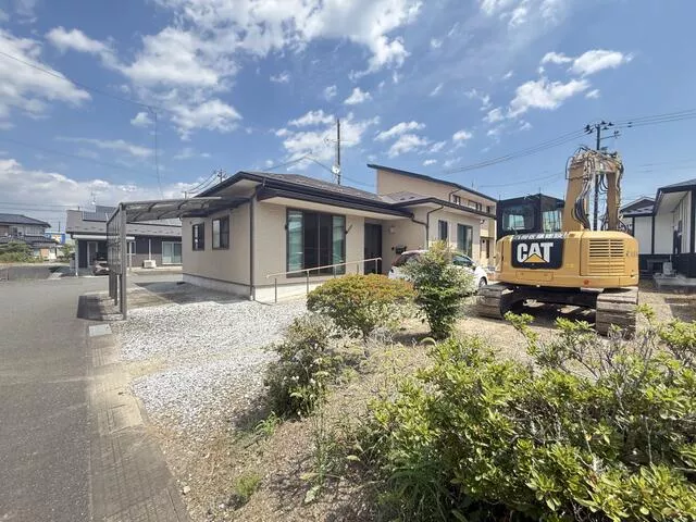 Oshu City, Maesawa Asuka-dori 1-chome (Maesawa Station), single-story, 3LDK