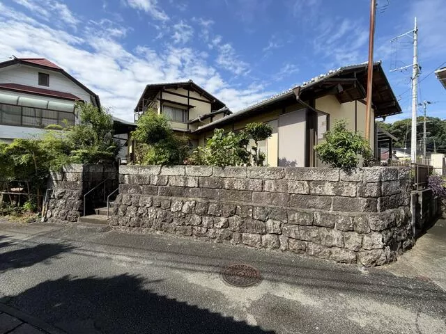 Kumamoto City, Chūō Ward, Kurokami 6-chome, two-story building, 4SLDK