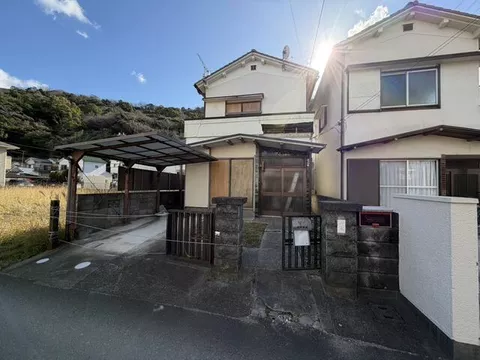 Wakayama City, Nishihama (Wakayama Port Station), 2-story, 3DK