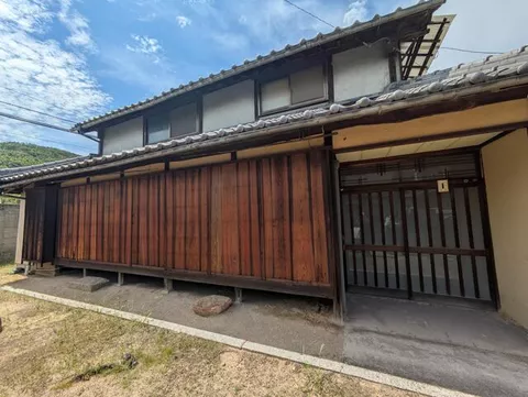 Kurashiki City, Tamashima Kurozaki (Kankō Station) Single-story building 3DK