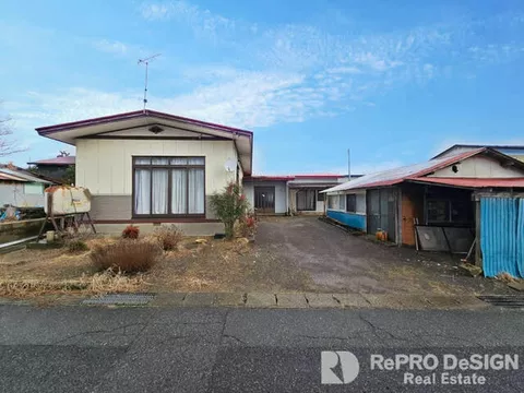 Oga City, Funakoshi, Funakoshi (Funakoshi Station) Single-story building 6DK