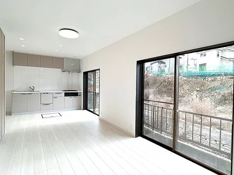 Used single-family home in Higashi-ku, Hiroshima City, Baki 4-chome