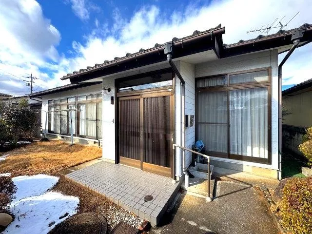 Horai Town 1, 5.5 million yen