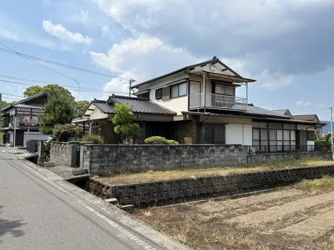 Kashima City, Oaza Takatsuhara (Hizen Kashima Station) 2-story 6DK