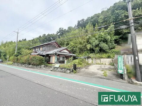 Omihachiman City, Nakanoshou-cho (Omihachiman Station) 2-story 7SLDK