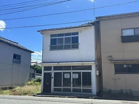 Used single-family home Gotsu City Gotsu Town house