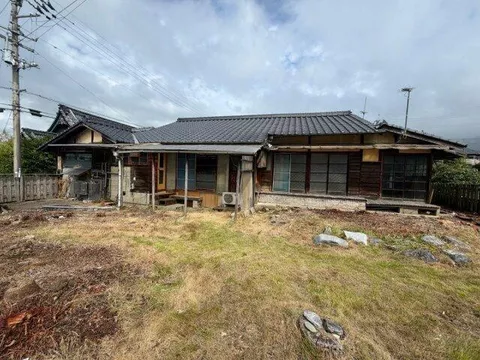 Toyonishi City, Minakata (Yokokawara Station), single-story building, 7DK