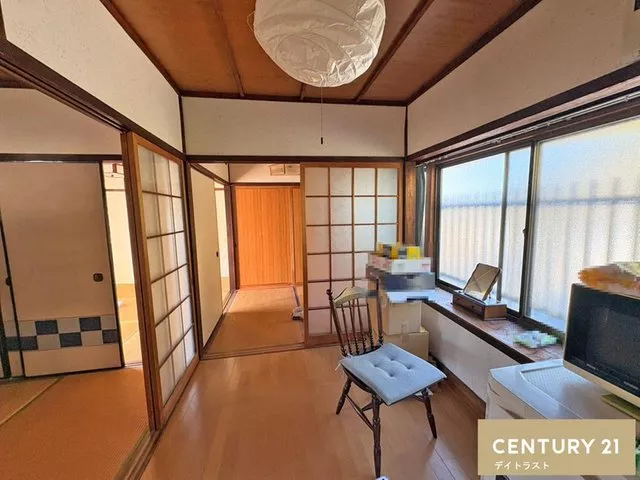 ◆19 minutes on foot to "Higashifukuji Station" on the Keihan Main Line and JR Nara Line!! ◆Two-way access from north and south!!