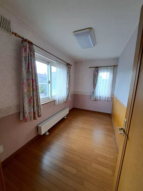 Used single-family home in Asahikawa City, Shunkodai 3-jo - Image 7