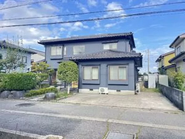 Used single-family home, 13 minutes on foot from Yudai Station on the JR Jōhanssen Line