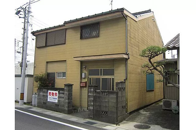 Used single-family home, used residence, Shiragiku Town 5-chome