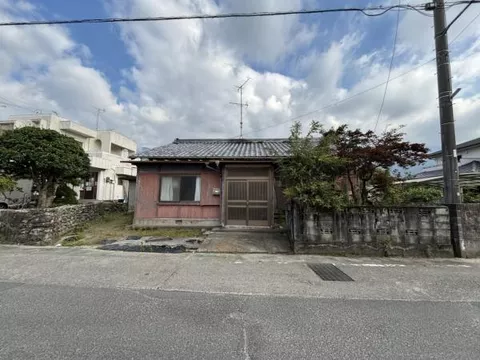 Shikoku Chuo City, Toyooka-cho Nagata (Akaboshi Station), single-story building, 5DK