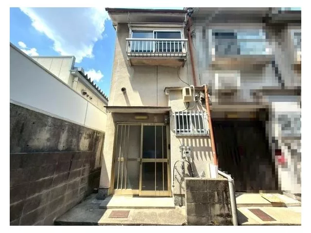 Owner change property / ● Gross yield approximately 11.34%