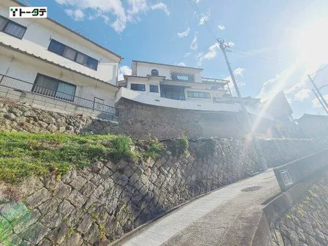 Onoda Line "Onoda Port" station 2 min. walk