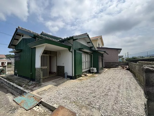 Saijo City, Ioka (Iyo-Saijo Station) Single-story building 4DK