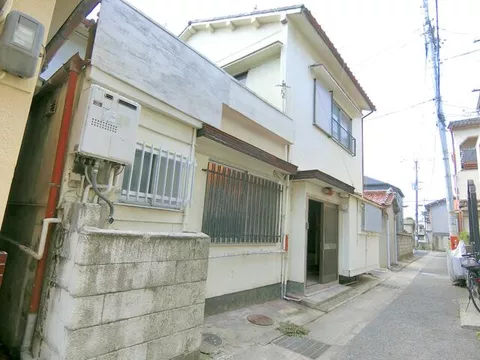 99 minutes on foot from Chichibu Railway "Chichibu" Station [Bus available] 22 minutes by bus to Izumida (Saitama Prefecture), 14 minutes on foot