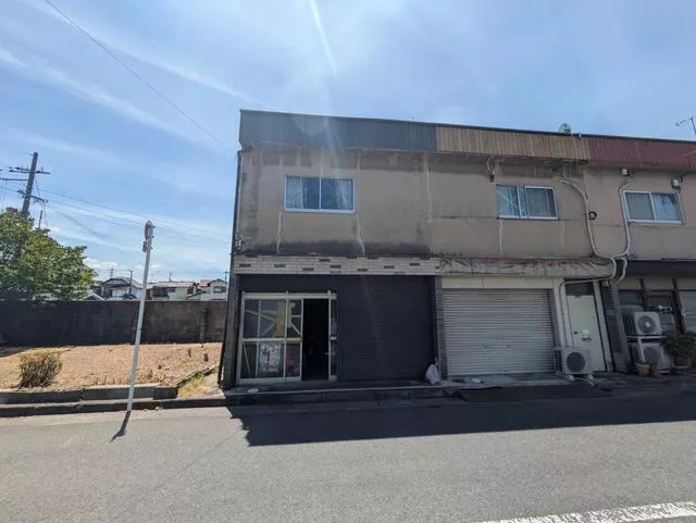 Kaizuka City, Kubo 2-chome (Higashi-Kaizuka Station), 2-story, 1SDK