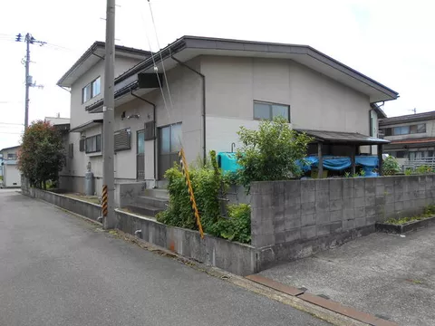 Yonezawa City, Josai 4-chome (Nishi-Yonezawa Station) 2-story 7DK