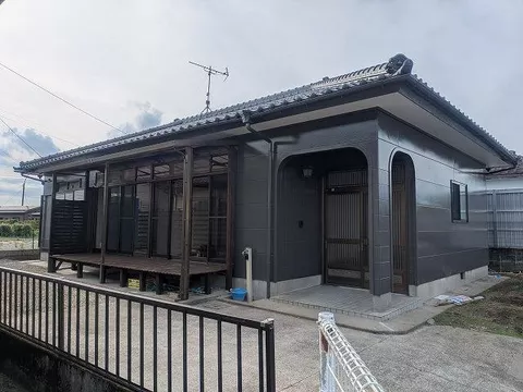 Renovated to all-electric, immediate handover