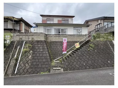 10-minute walk to Kurokami Elementary School and within an 8-minute walk to the nearest supermarket◎