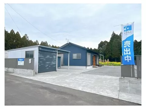 【Open house held】Single-story house / New earthquake resistance compliant / Parking for 6 cars / Garden space available / Quiet residential area