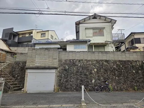 Yawata West Ward, Kitakyushu City, Okita 5-chome (Mikamori Station) Single-story building 6DK
