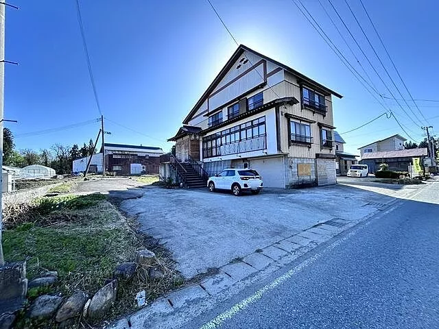 Used single-family home in Obanazawa City, Nito Bukuro