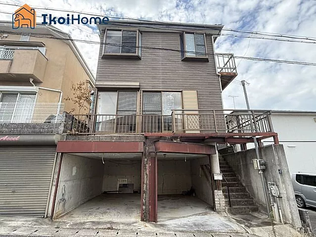 Used single-family home in Ryugaoka 1-chome, Nishi-ku, Kobe City. Used house 4LDK! 7 minutes to the bus stop! Good environment