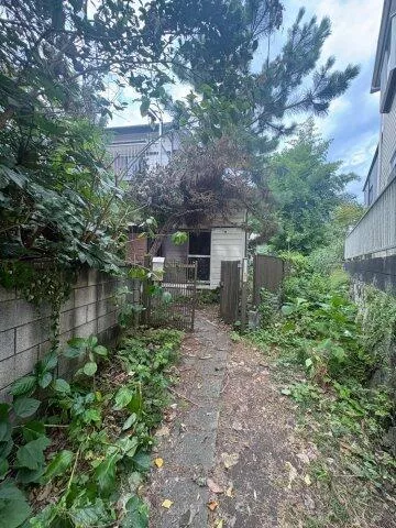 Zushi City, Kotsubo 7-chome (Zushi Station), 2-story, 5DK