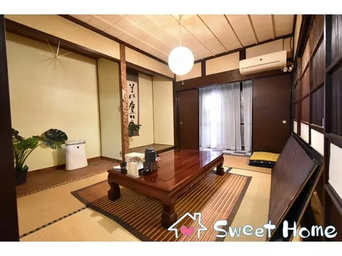 ◆ Suitable for restaurants! A mixed-use residential building in 2-chome, Shinjuku, Kiryu City ♪ ◆ Parking space for 1 car available ♪