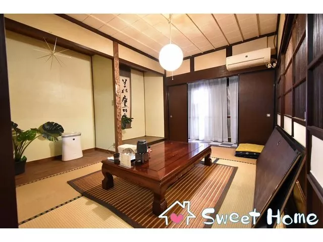 ◆ Suitable for restaurants! A mixed-use residential building in 2-chome, Shinjuku, Kiryu City ♪ ◆ Parking space for 1 car available ♪