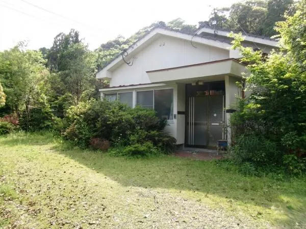 Kankitsu Town, Kankitsu District, Toyama (Shibushi Station) Single-story building 5DK