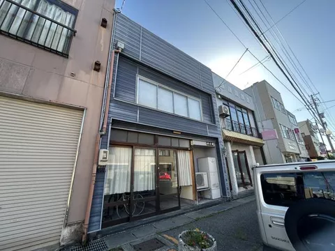 Tonami City, Shintomi Town (Tonami Station), 2-story, 5K