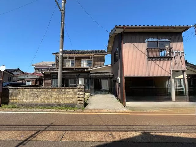 ☆ A charming used house with an ocean view from the second floor ☆