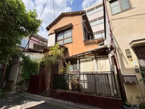 Katsushika-ku, Higashikanamachi 3-chome (Kanamachi Station) 2-story building 2DK