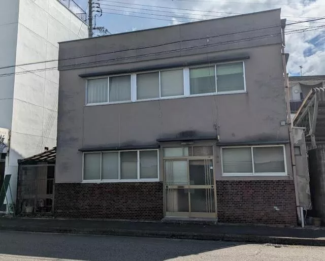 Fuchu City, Motomachi (Fuchu Station) 2-story 3K