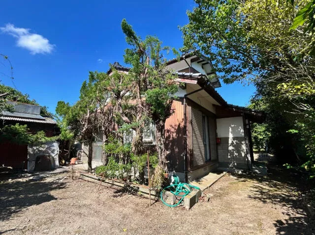 Kunisaki City, Kunimi Town Naka (Usa Station) 2-story building 5DK