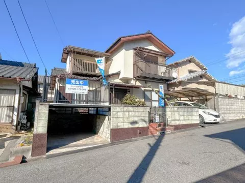 Asakuchi City, Kamogata Town, Hato Gaoka 2-chome (Kamogata Station) 2-story building 5DK