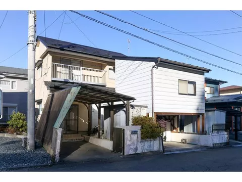 2F 6DK

2,390,000 yen