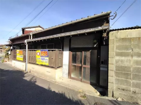 2-cho, Suwa, Yahatanihonmachi, Kitakyushu City (Edamitsu Station) Single-story building 7DK